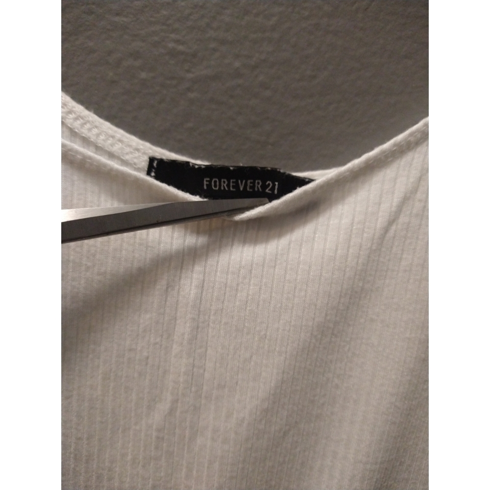 Forever 21 Size Large White Mini Tank Top - Picture 3 of 3